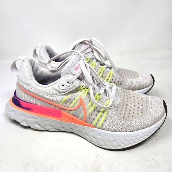 Nike React Infinity 2 Flyknit Women's White and Pink Running Shoes Size 8 - Picture 1 of 11